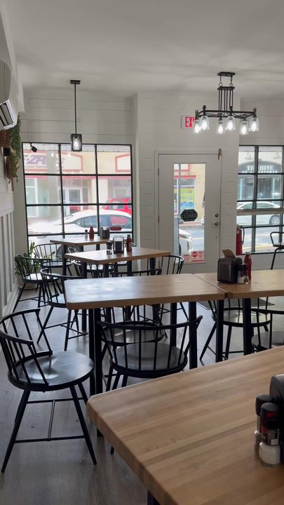 Stonerail Market - Inside - Wine Bars Near Me - Dover, Delaware
