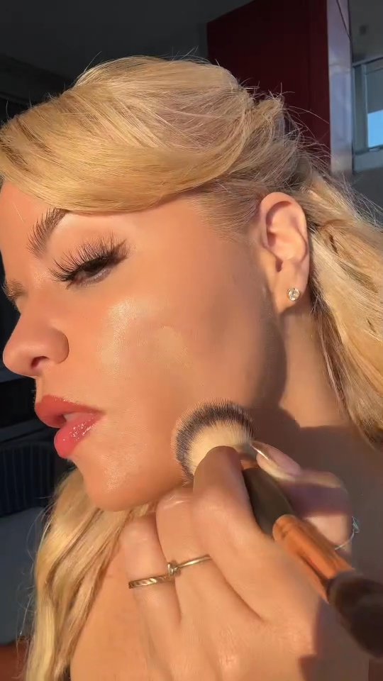 PerfX™ Water-Based Foundation: Hydrating, Skincare-Grade Coverage