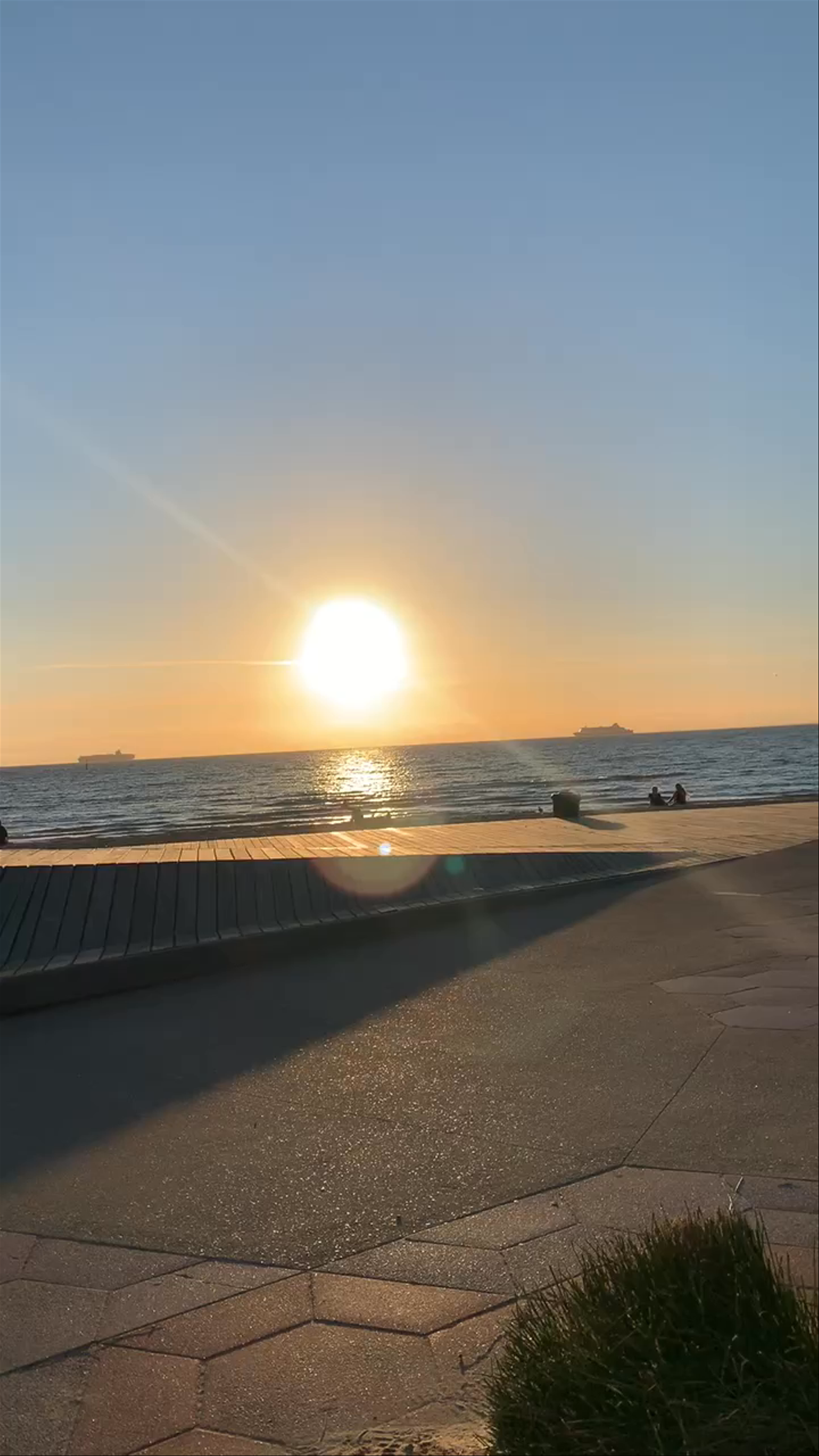 St Kilda Promenade Sunset Walk