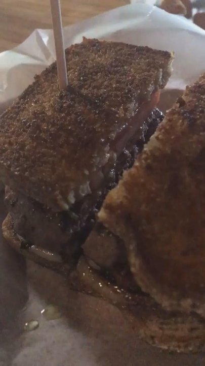 Copper Mug - Patty melt with bacon and tomatoes - Sports Bars Near Me - Walled Lake, Michigan