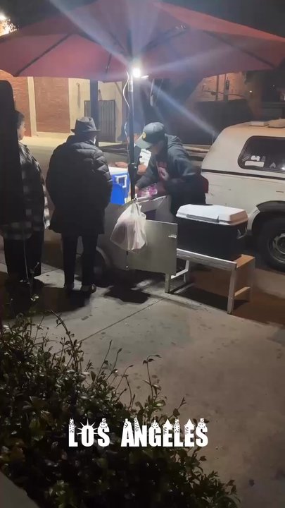 Corn Man - Well worth the wait. So good and I'll always support local vendors. - Food Stands Near Me - Los Angeles, California