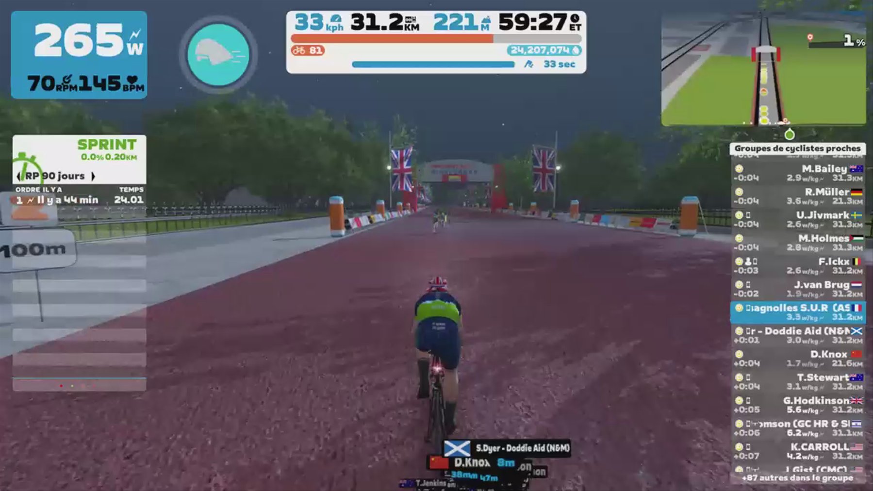 Zwift - Group Ride: The Herd Thunder Down Under (D) on Greatest London Flat in London