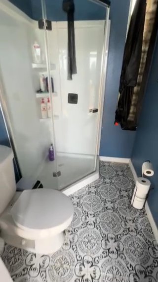 Listing photo-2