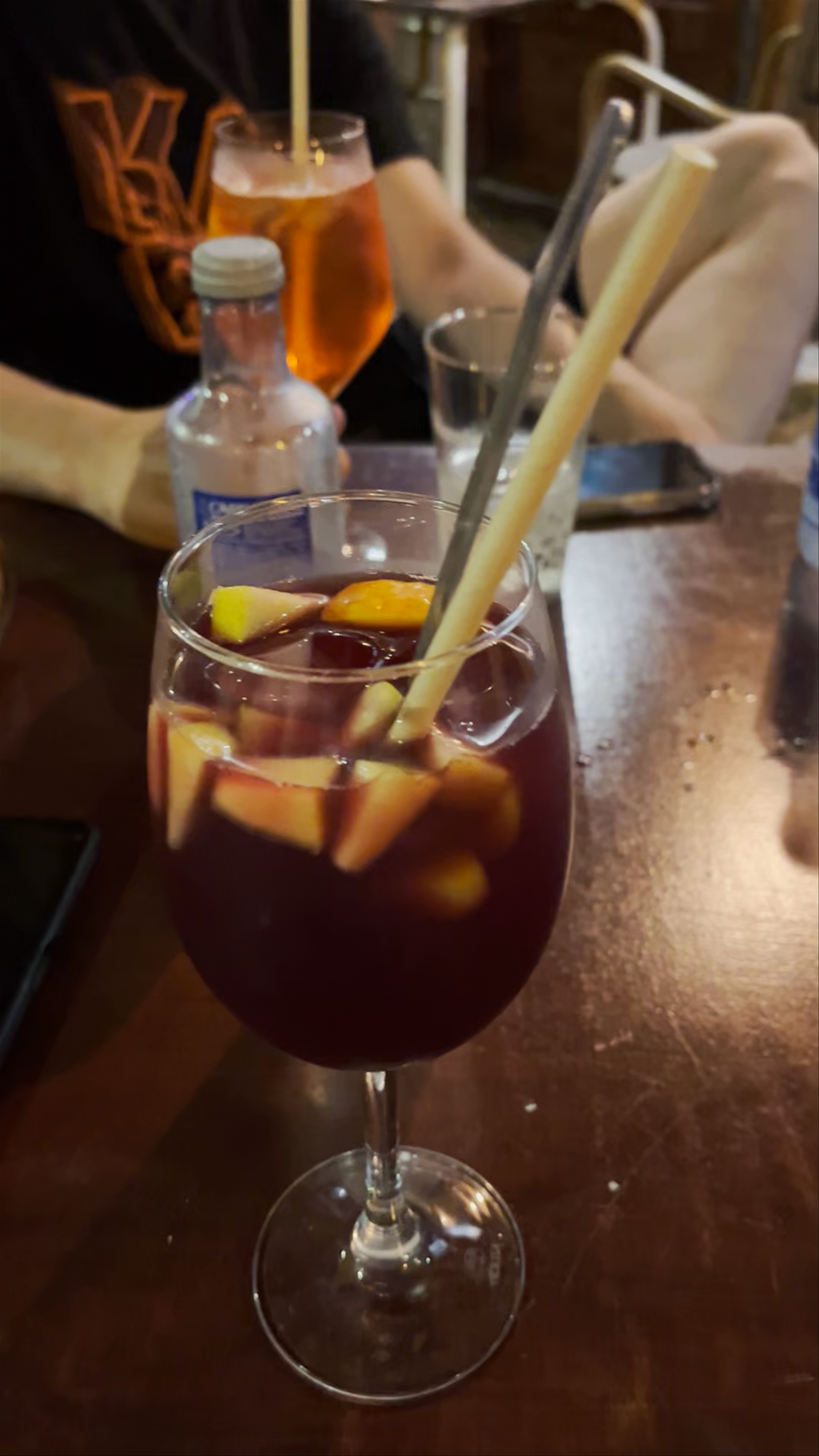 Evening Vibes at Vila Cafè, Ibiza – Sangria, Tapas & Nightlife
