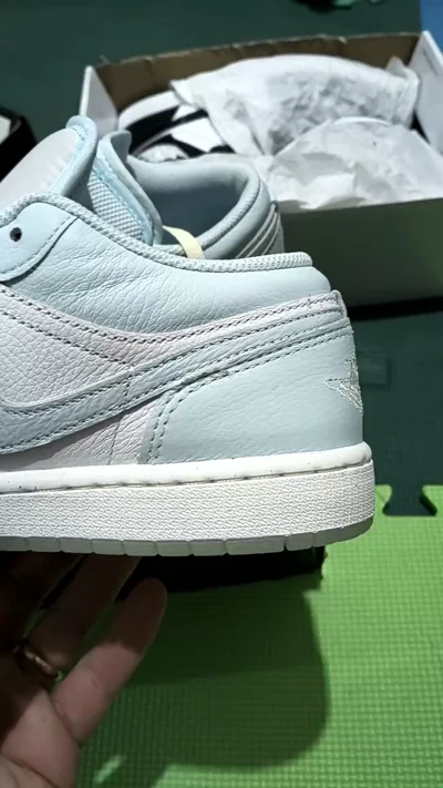 Jordan Air Jordan 1 Low