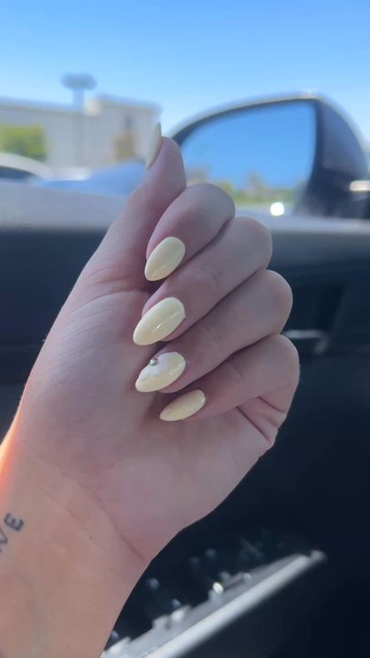Esmee Nails - Nail Salons Near Me - Temecula, California