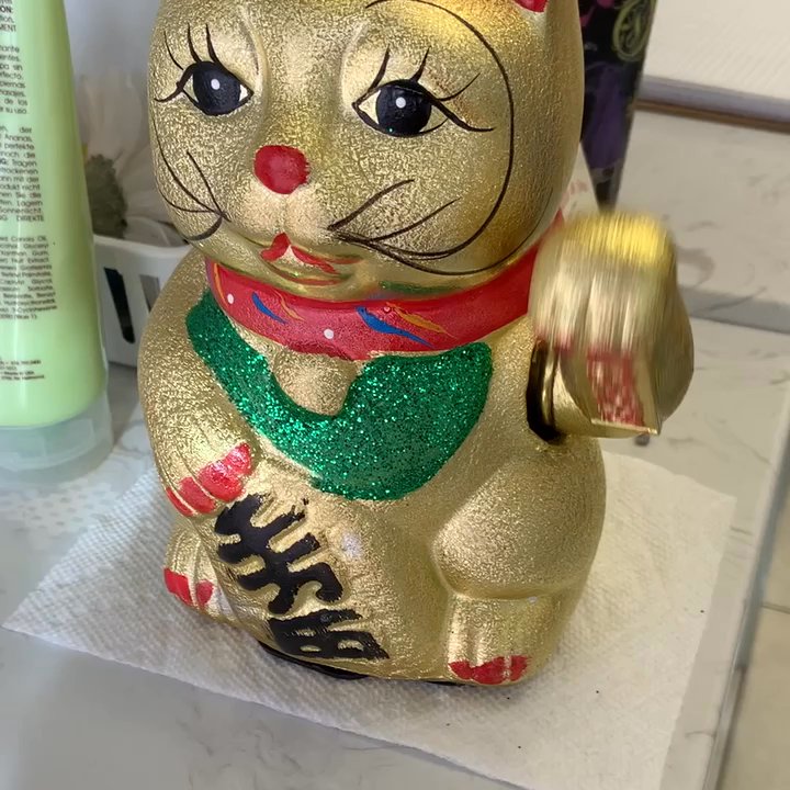 Daisy Nails & Spa - Japanese cat - Nail Salons Near Me - Myrtle Beach, South Carolina