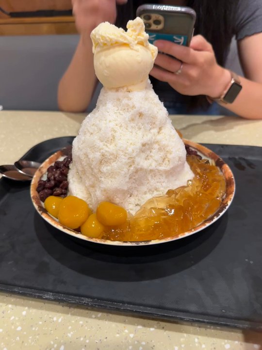 Meet Fresh - Desserts Near Me - Houston, Texas