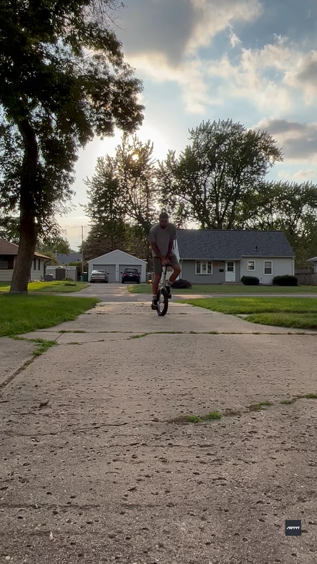 riu submission: Inward Small Side Spin