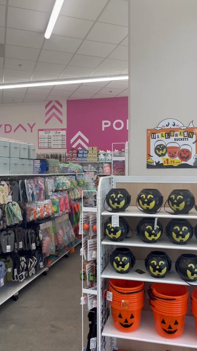 Daiso - Inside - Department Stores Near Me - North Hollywood, California