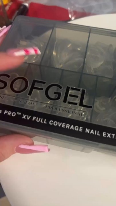Nails R Us - displayed at 13.99 And not  Displayed as (med almond) they are rounded tips I let her and her bf know they were still tryna sell me them - Cosmetics & Beauty Supply Near Me - Los Angeles, California