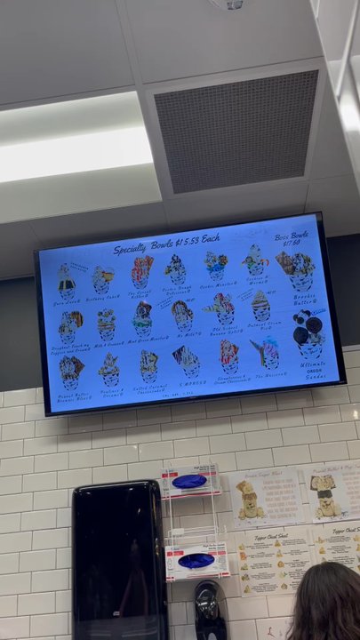 The Yard Milkshake Bar - Ice Cream & Frozen Yogurt Near Me - Vancouver, Washington