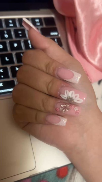 LA Nails Too - Nail Salons Near Me - West Covina, California