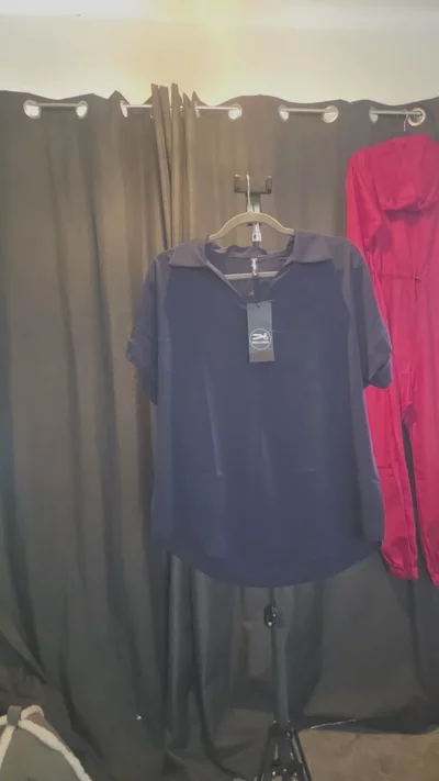 Polo Shirt - L