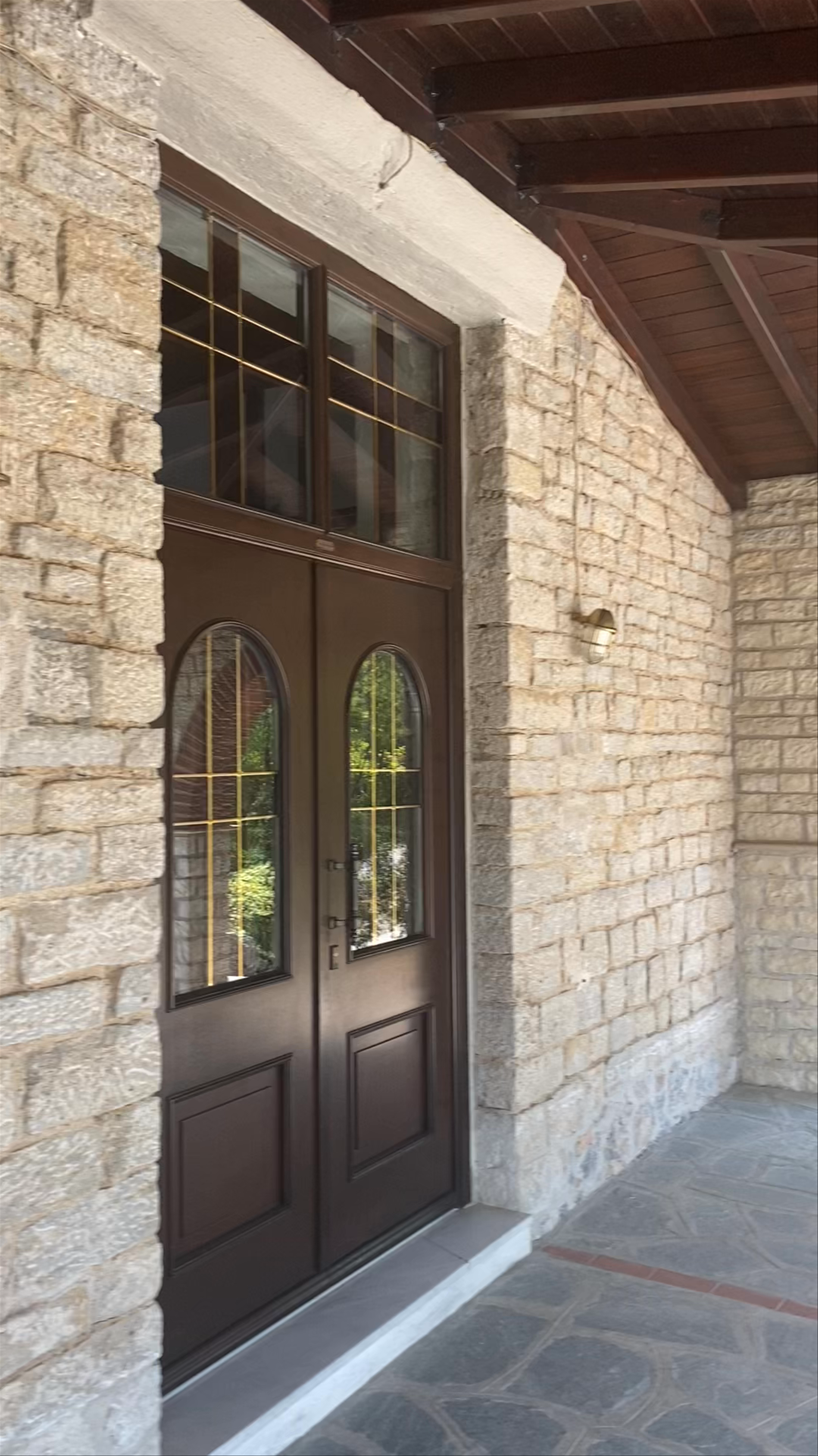 Προφήτης Ηλίας Καστορια: Scenic Greek Lakeview Sanctuary