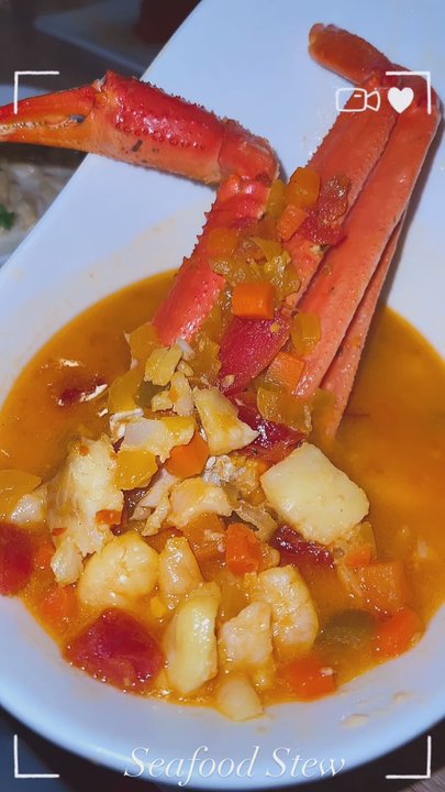 The Peppered Pig - Bouillabaisse- seafood stew, I've realized the seafood item changes daily, I happen to got crab legs - New American Near Me - Webster, New York