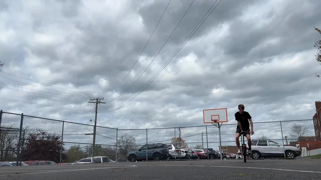 trick: haunster-backflip