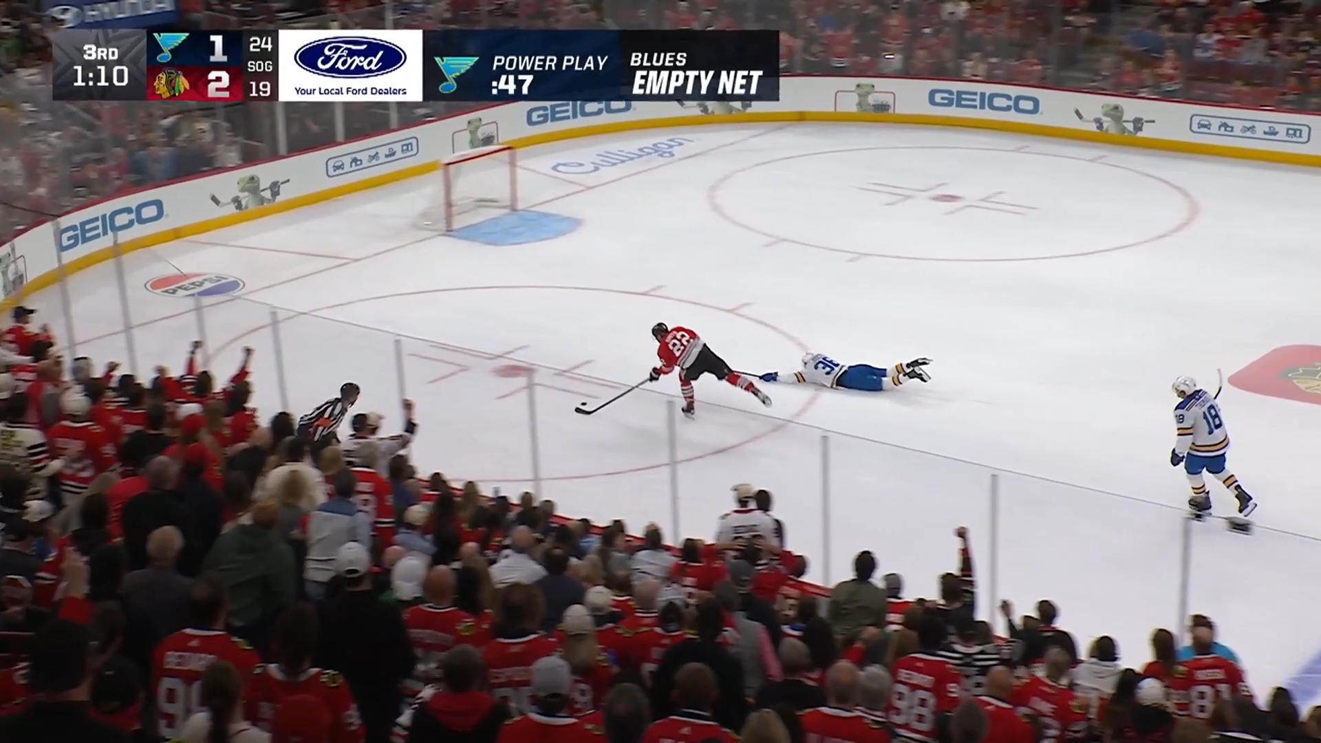 Frondell's Go-Ahead Goal Gives Blackhawks First Win in Home Opener · Oct. 6, 2026