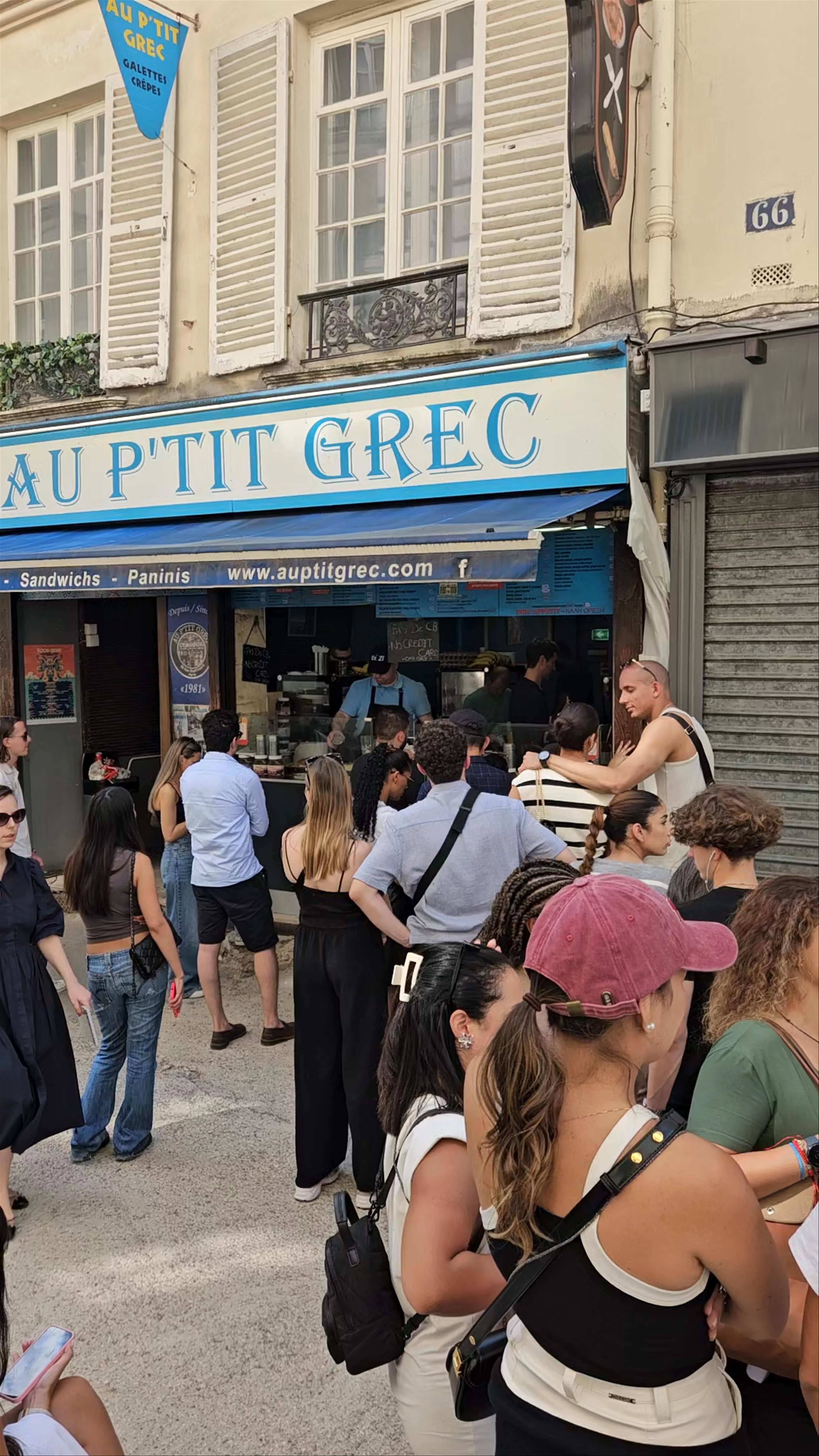 Au P'tit Grec, Rue Mouffetard