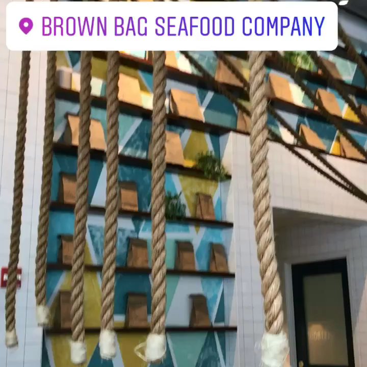 Brown Bag Seafood - Seafood Near Me - Chicago, Illinois