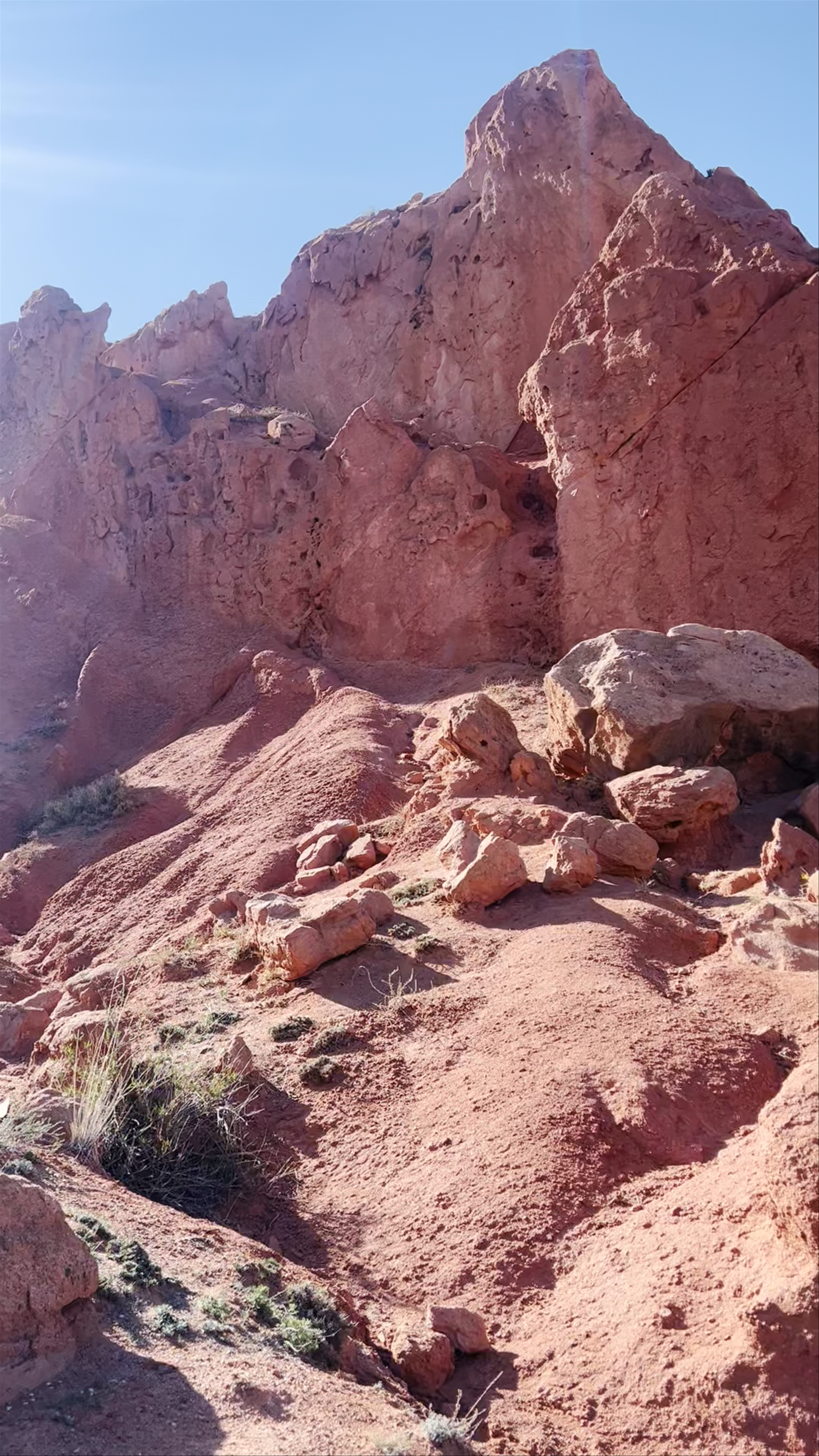 Fairytale canyon "Skazka"