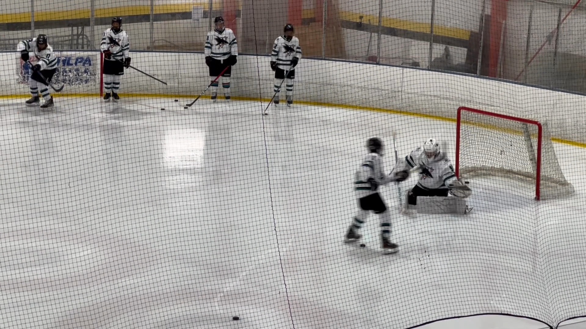 William Weafer: Oakland Ice Cen...
August 30, 2025 6:02 PM Pre-Game warm up Highlights from San Jose Jr. Sharks 14U AA