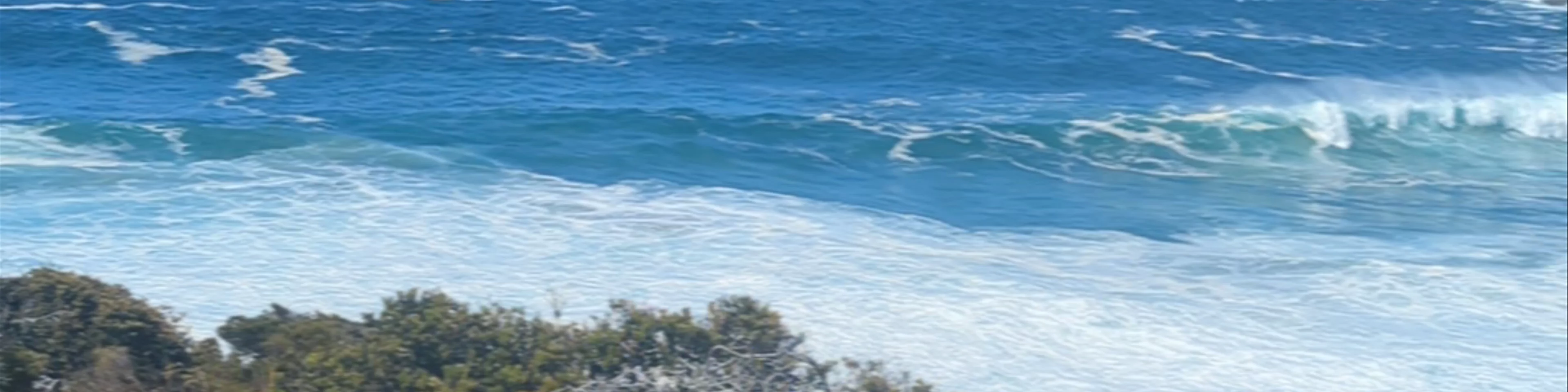 Maingon Bay Lookout