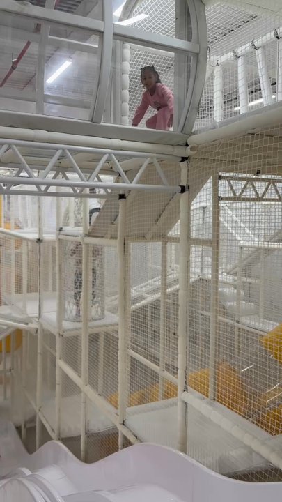 Space Club - Indoor Playcenter Near Me - Brooklyn, New York