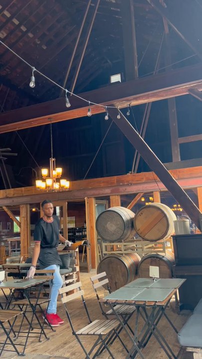Ravines Wine Cellars - Wine Tasting Room Near Me - Geneva, New York