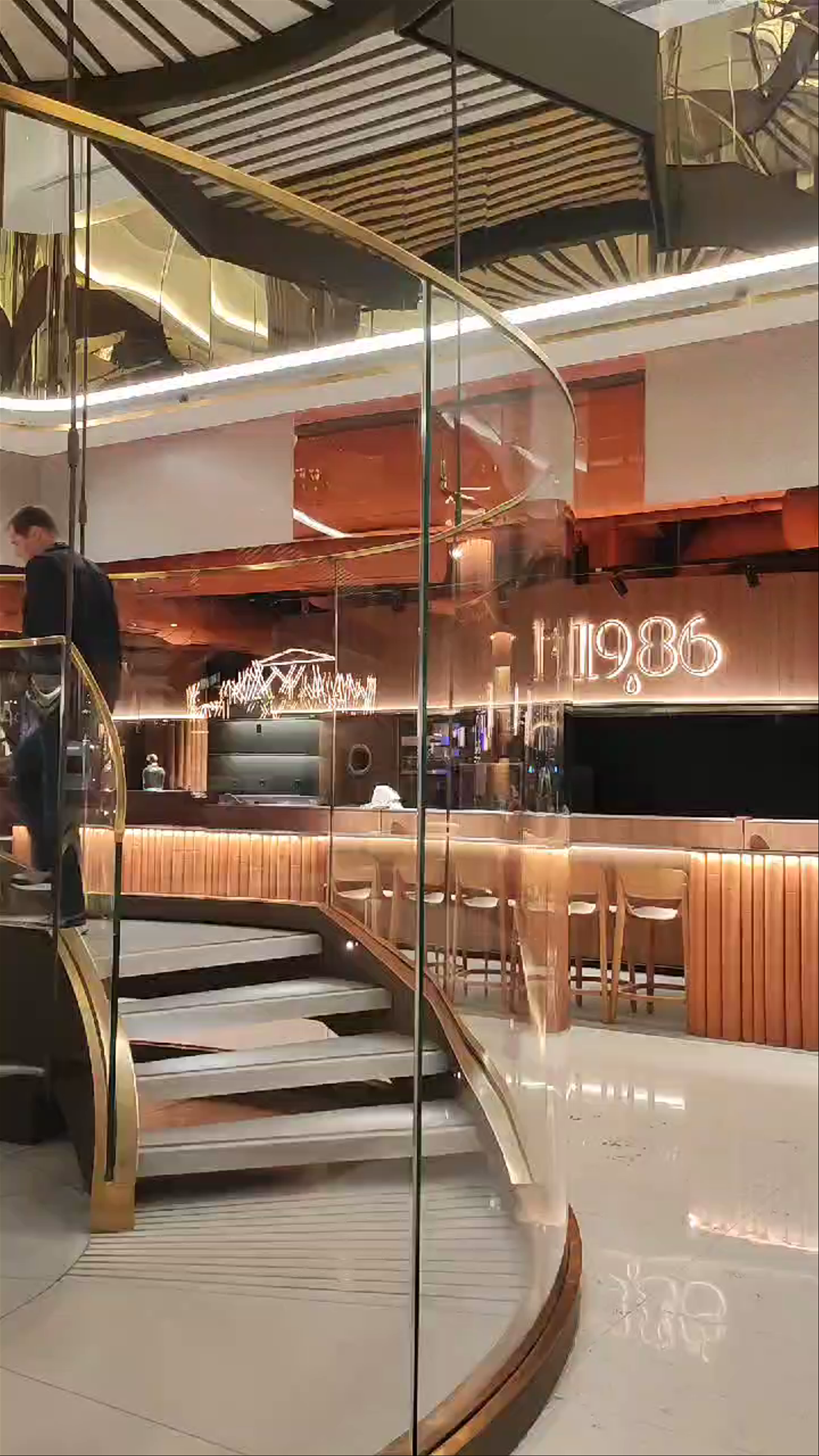 Inside Galería Canalejas: Elegance in the Heart of Madrid
