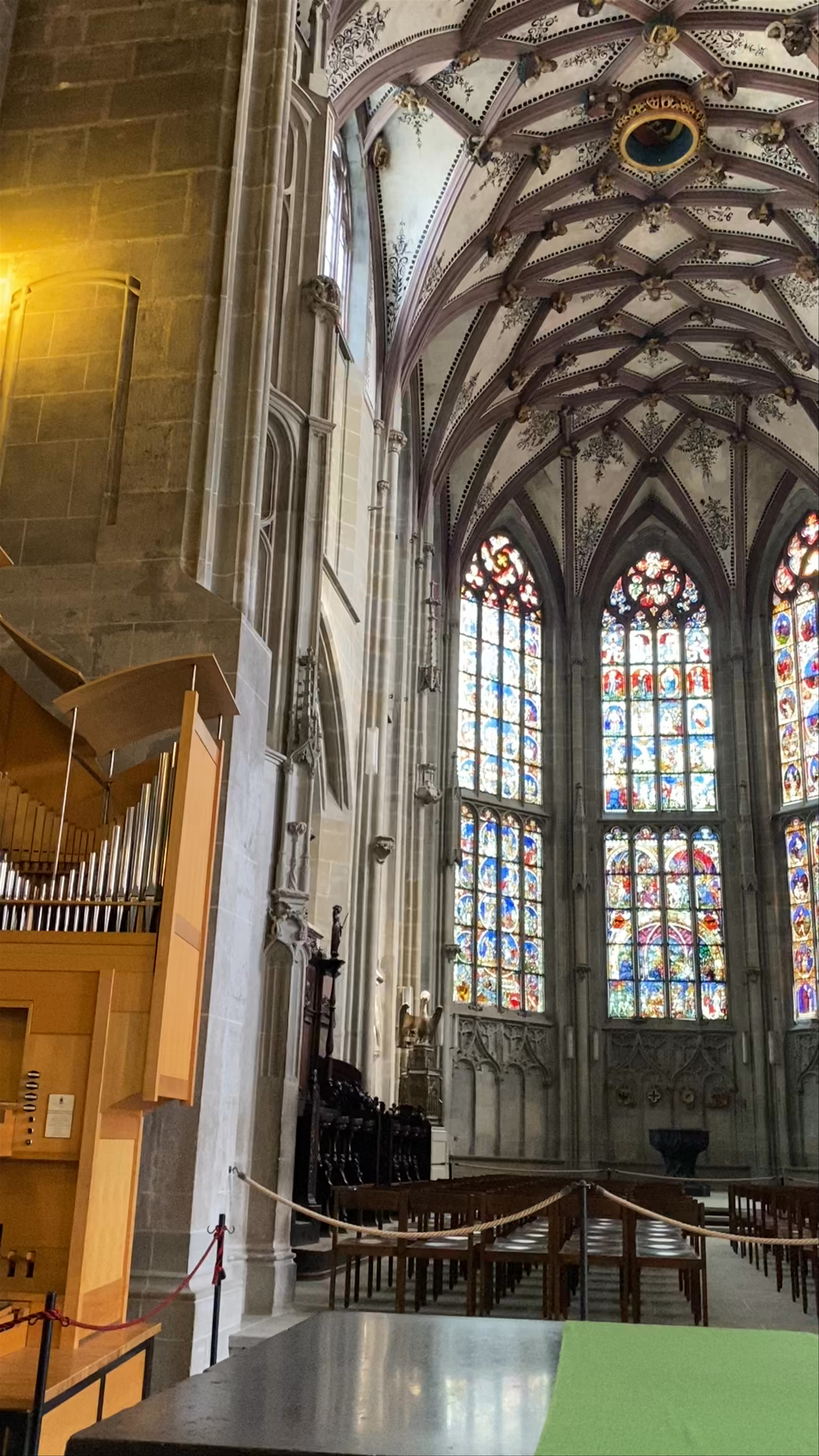 Cathédrale De Berne: Majestic Gothic Stained Glass and Architecture in Bern, Switzerland