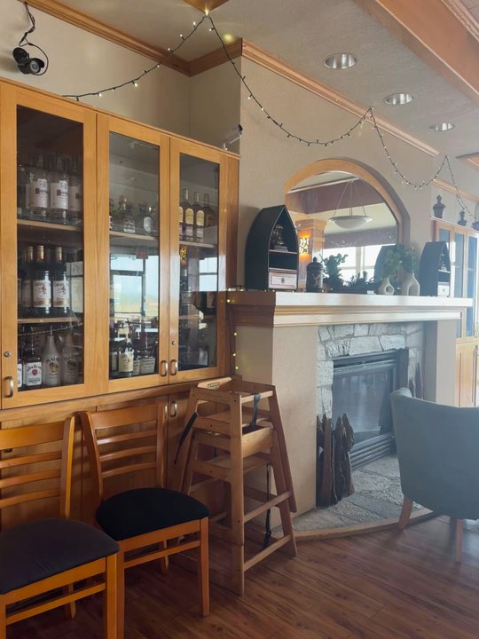Oceanfront Lodge - Hotels Near Me - Crescent City, California