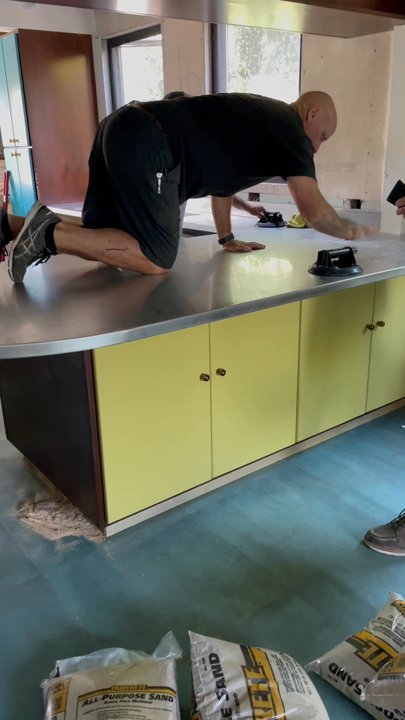 Stainless Genius Surface Genius - The installation process was a lot of fun for everyone. - Metal Fabricators Near Me - Riverside, California