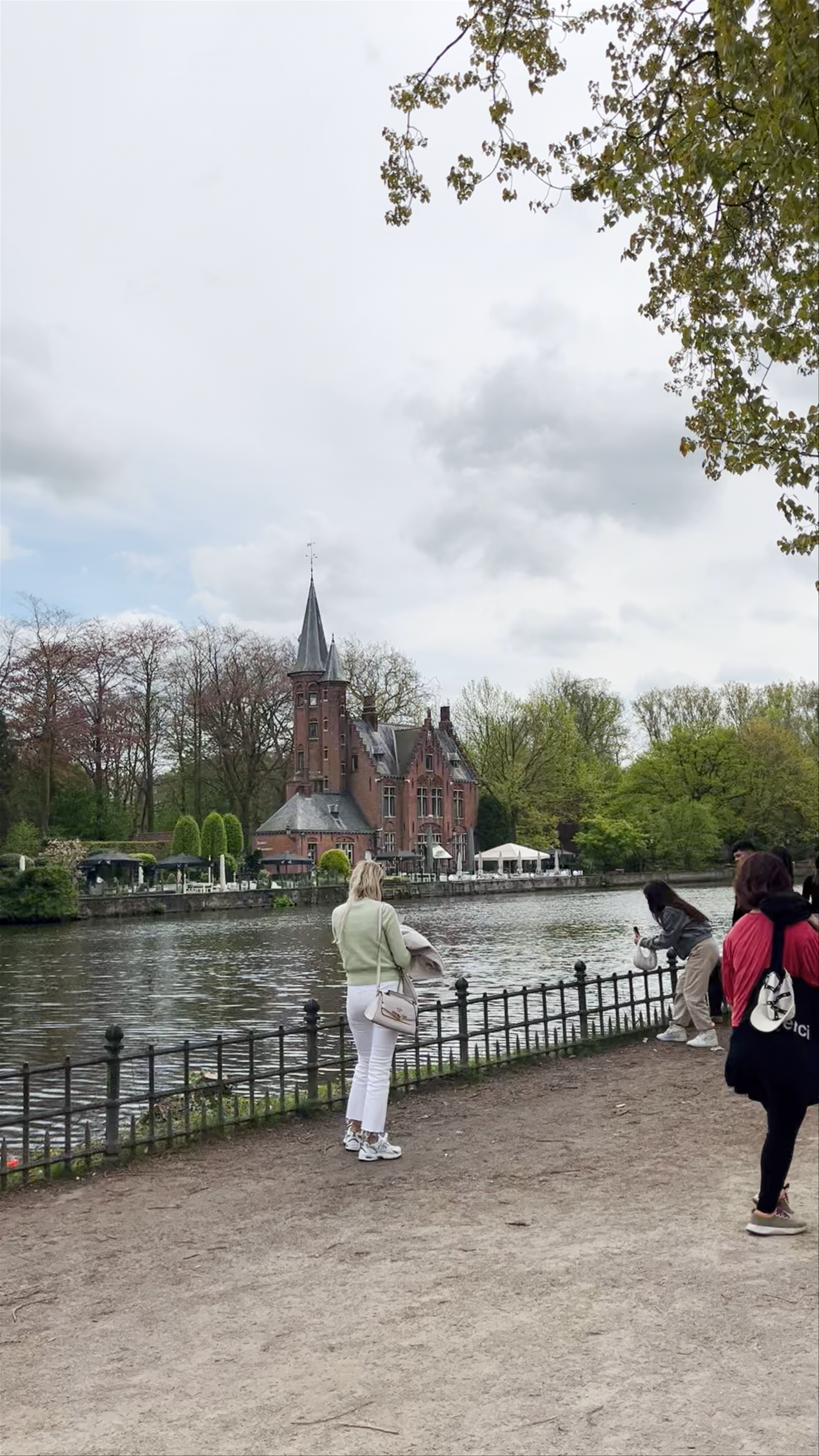 Enchanting Lakeside Views at Bargeplein, Bruges