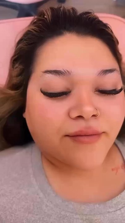 Vanity Lashes - Lashes by Selina "hybrid" - Eyelash Service Near Me - Las Vegas, Nevada