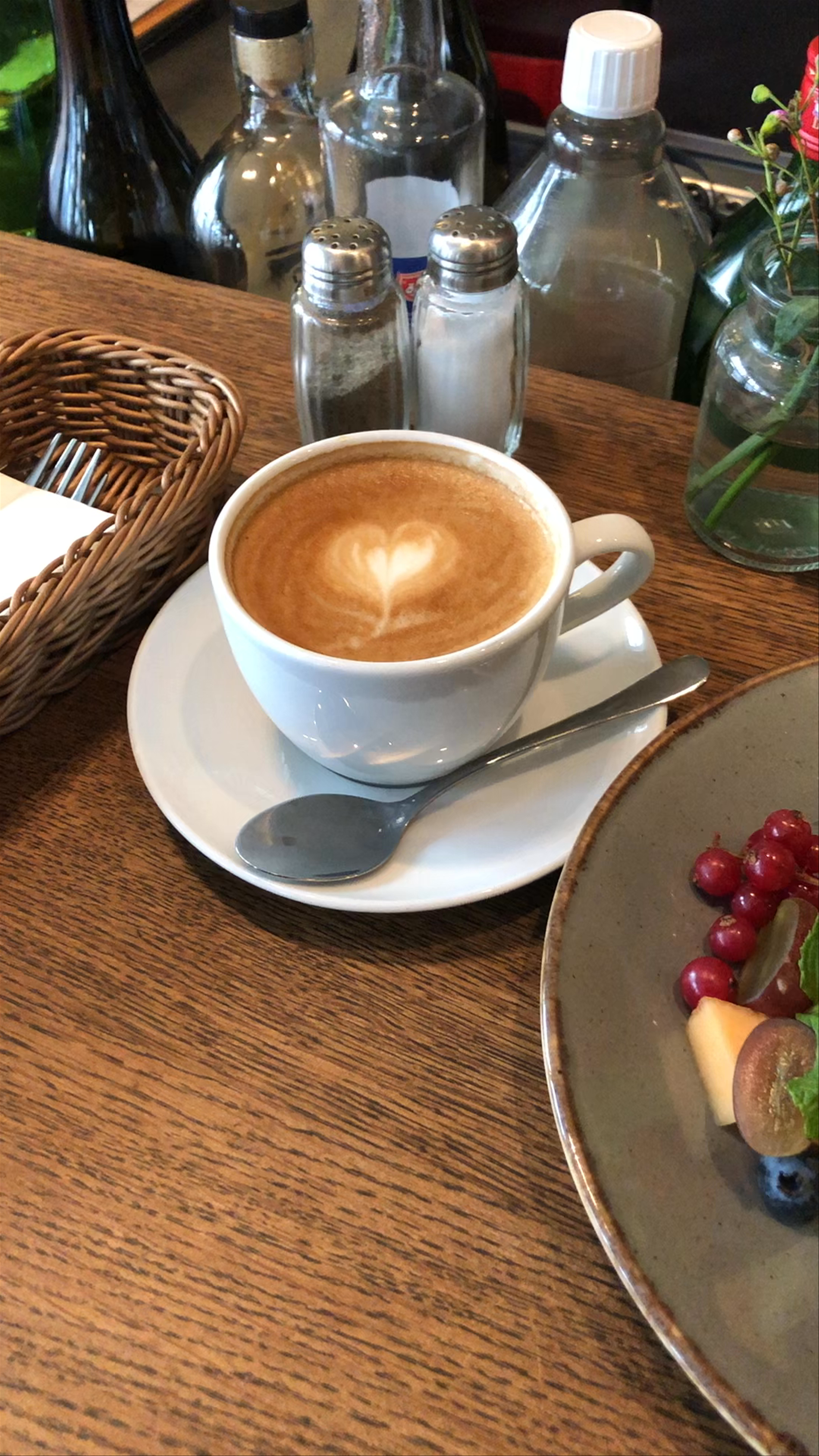 Cozy Brunch Moments at House of Small Wonder, Berlin