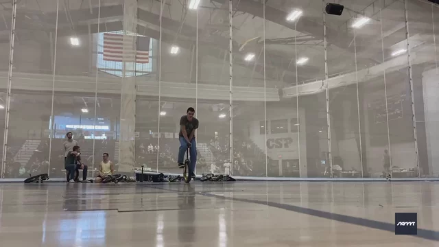 riu set: Hick flip - triple back x-roll