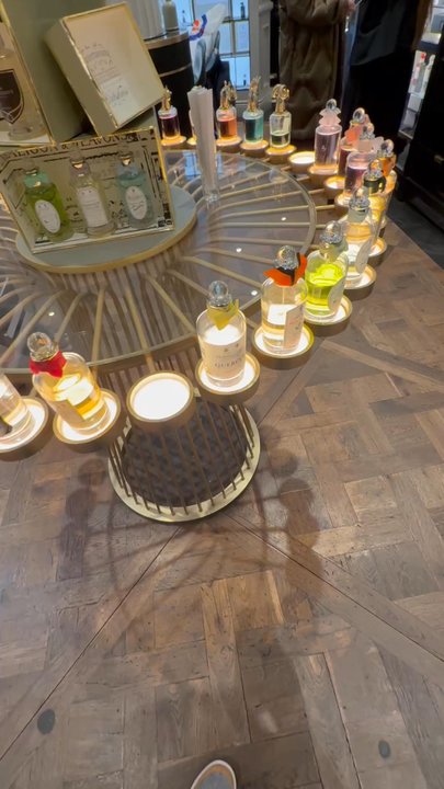 Penhaligon's - The lovely perfume bottles - Cosmetics & Beauty Supply Near Me - London, XGL