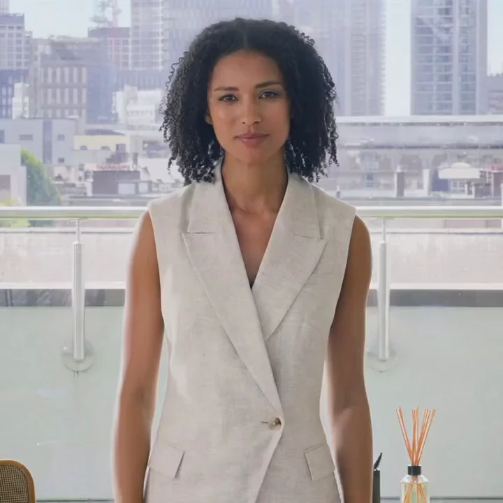 Synthesia avatar video