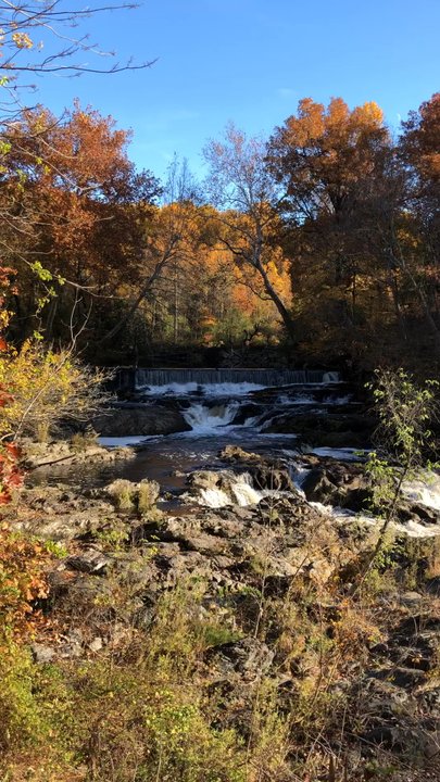 Madam Brett Park - Beautiful dam and waterfall - Parks Near Me - Beacon, New York