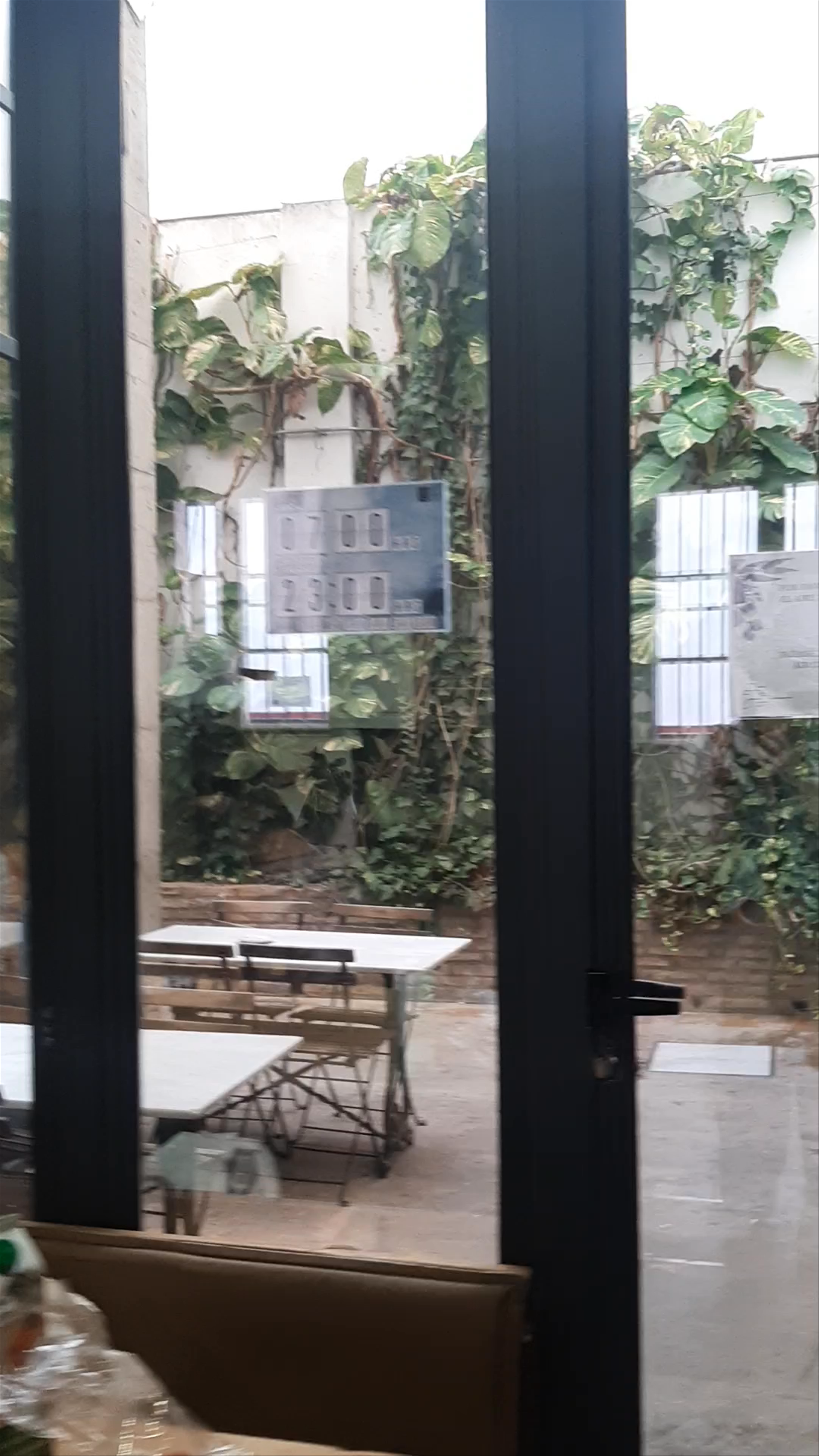 Black Swan Hostel Sevilla