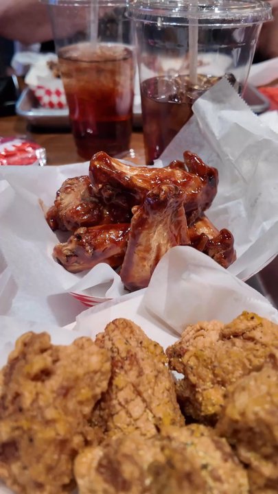 Fire Wings - 10 piece meal combo - Chicken Wings Near Me - Reno, Nevada