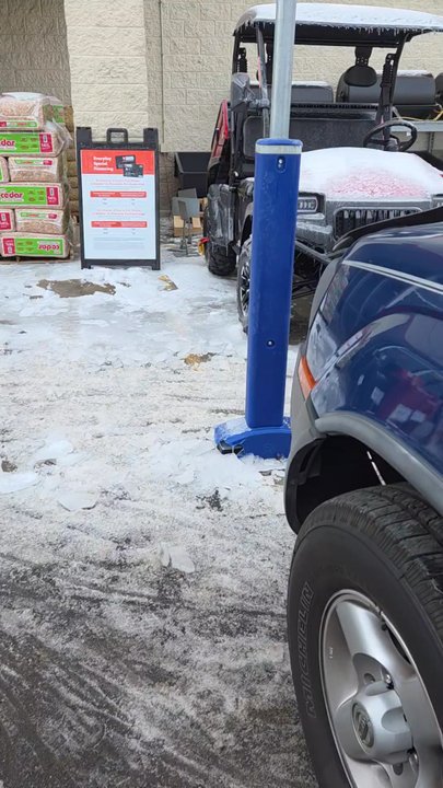Tractor Supply - The handicap parking area. - Department Stores Near Me - Murfreesboro, Tennessee