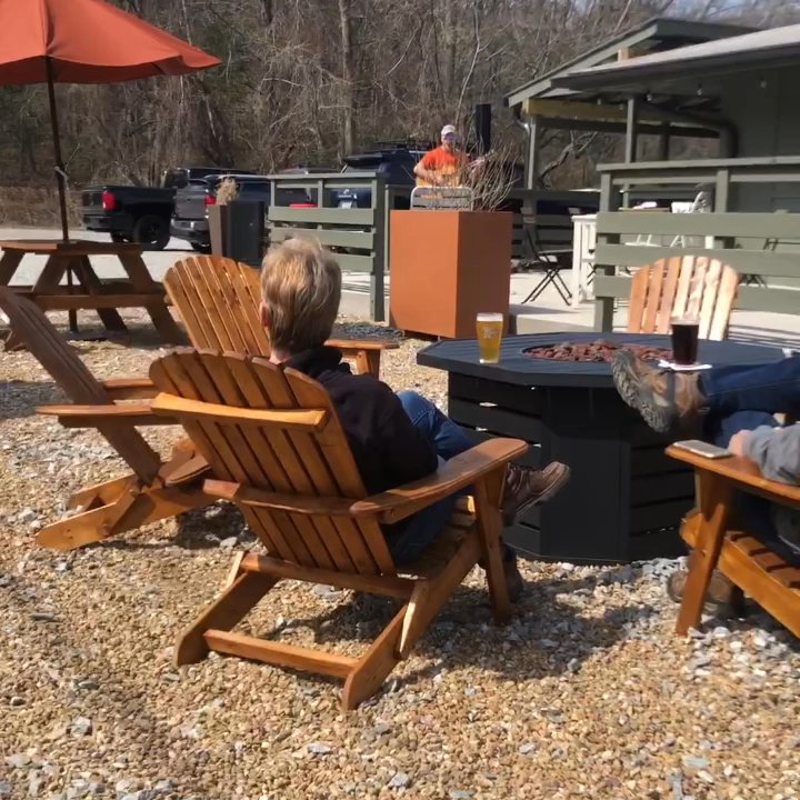 Cedar Mountain Outpost - Delis Near Me - Brevard, North Carolina