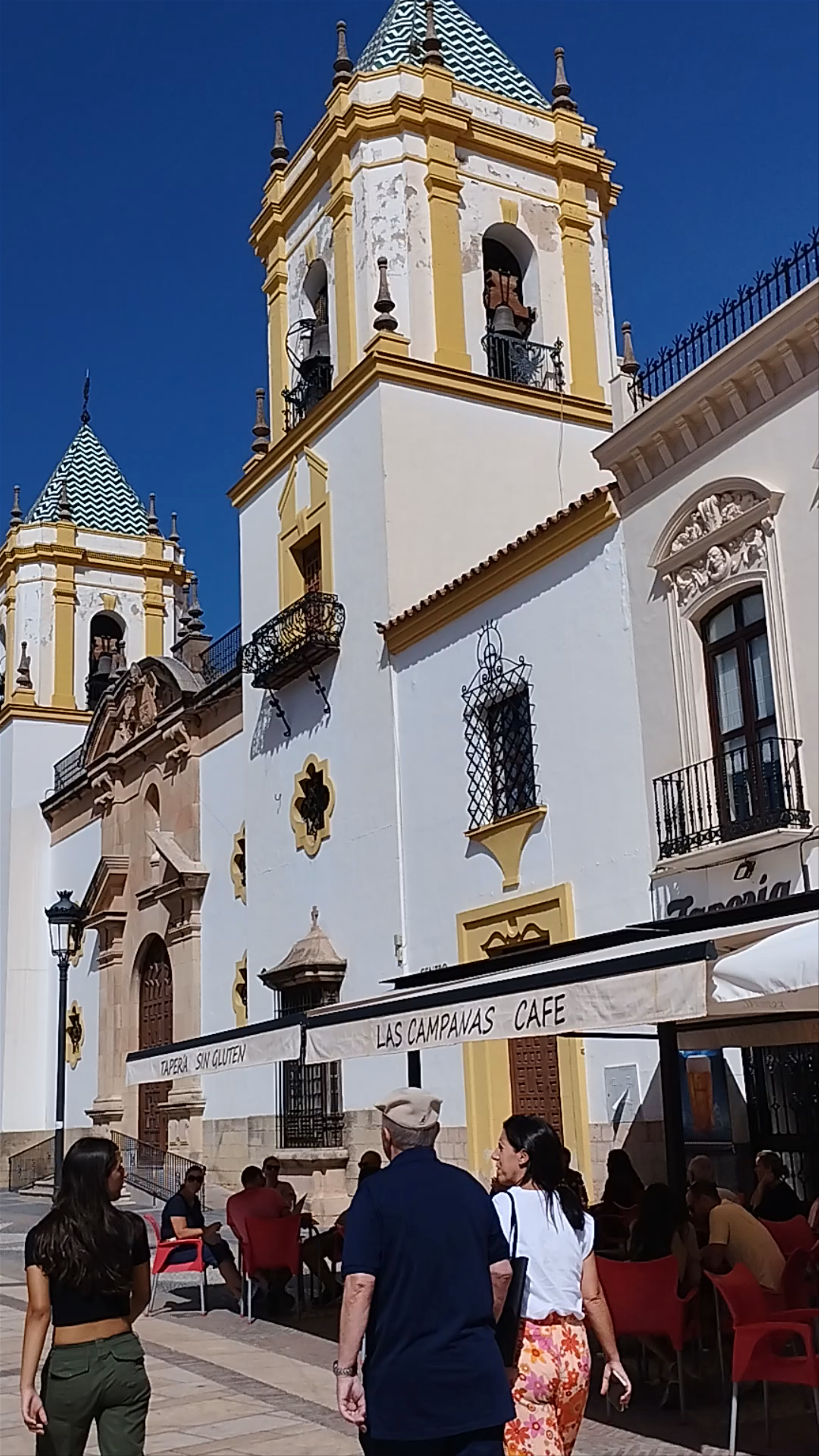 Strolling Historic Ronda: Iglesia de Santa María la Mayor & Plaza Duquesa de Parcent