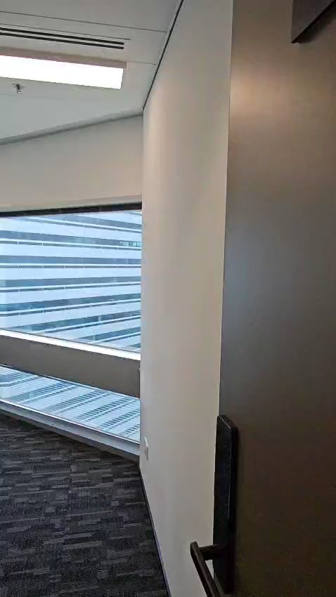 Office for Rent in  Gateway West - Image 13