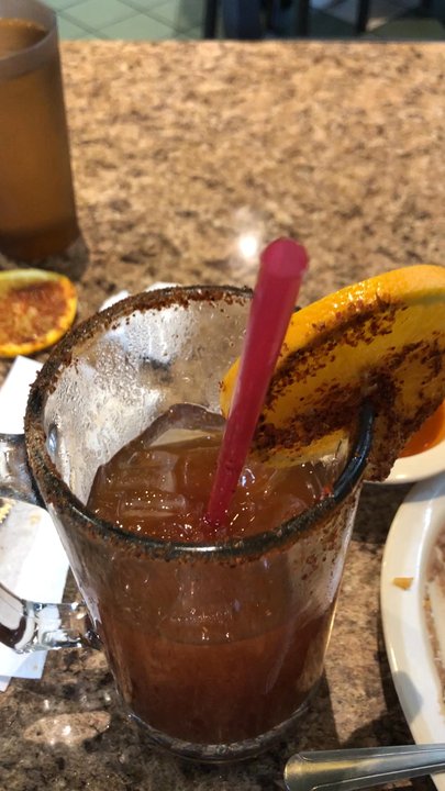 El Comalon Mexican Food - first timer!my girlfriend showedme this place she used to go to as a kid with her family!its beyond exceptional in both quality and service! - Mexican Near Me - Paramount, California