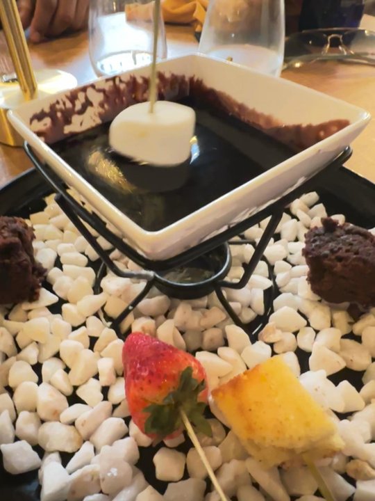 Mamajuana - Chocolate Fondue - Latin American Near Me - Philadelphia, Pennsylvania