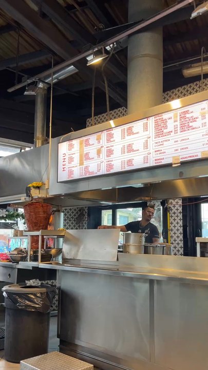 Taconazo - El menú y el ambiente - Tacos Near Me - Tijuana, BCN