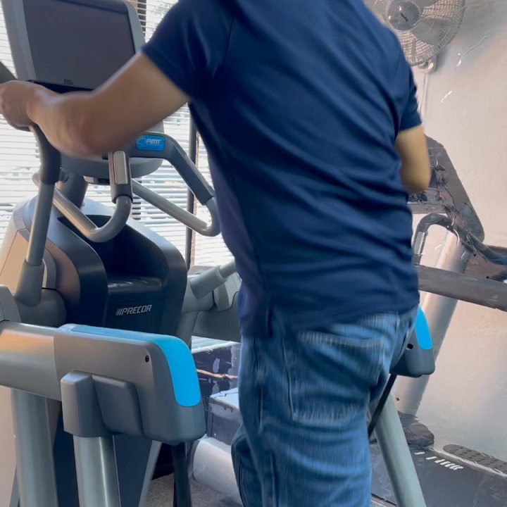 RGym - Precor AMT 885 - Gyms Near Me - Oakland, California